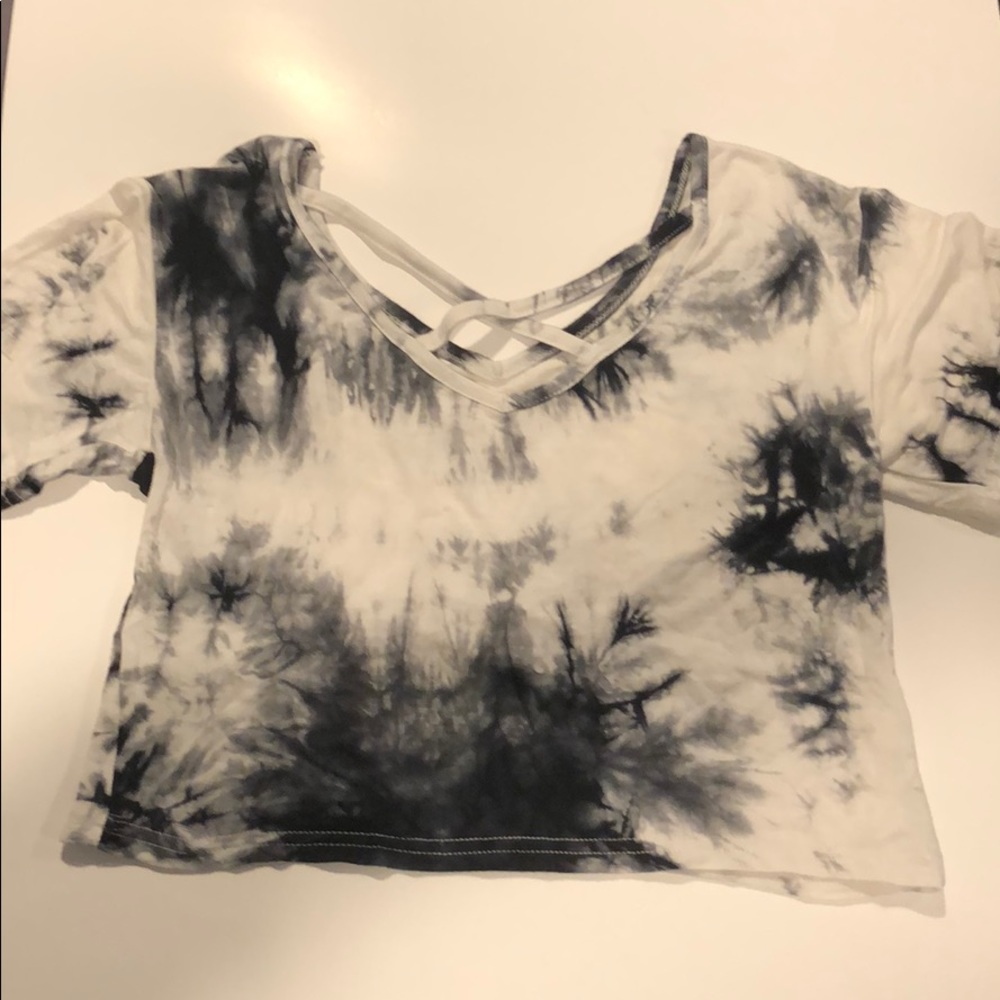 loose cropped t shirt